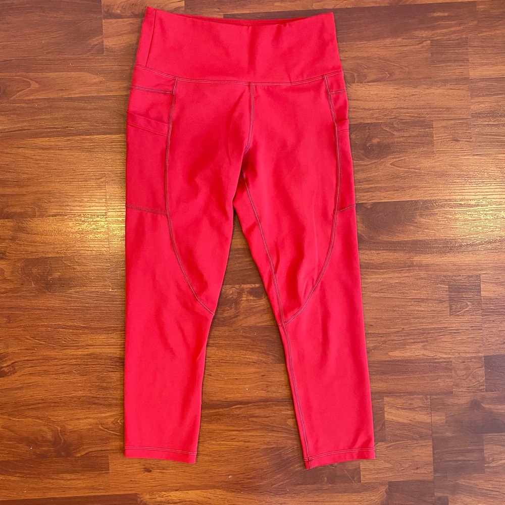 Zyia size 4 red leggings with pockets